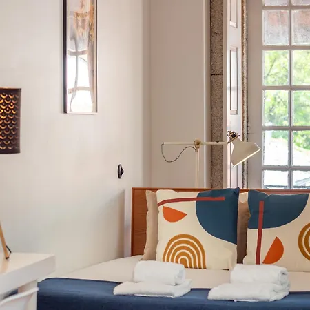 Lovelystay - Dirk Almada 3º T Apartman Porto