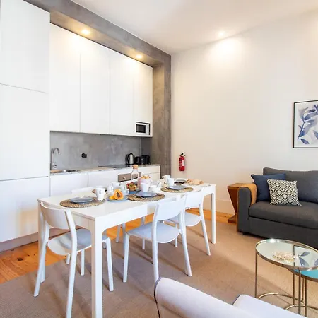 Lovelystay - Dirk Almada 3º T Oporto