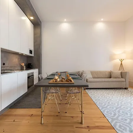 Lovelystay - Dirk Almada 3º T Apartment