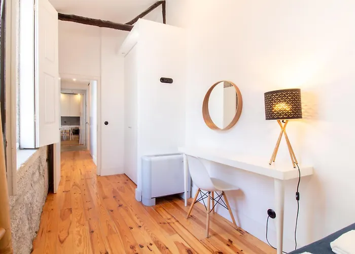 Lovelystay - Dirk Almada 3º T Apartmán Porto