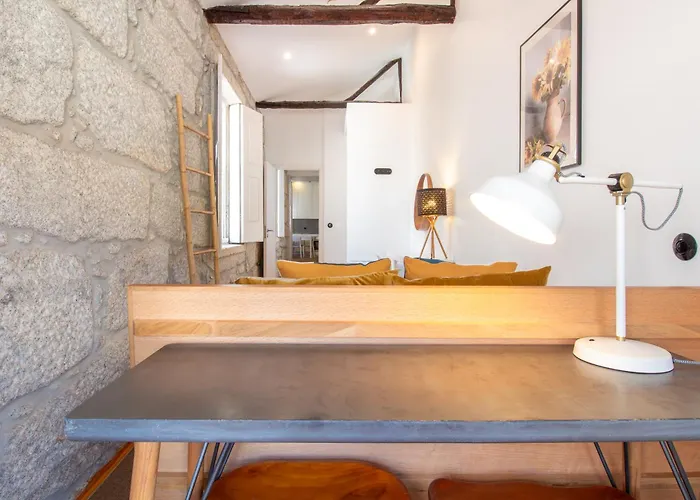 Apartamento Lovelystay - Dirk Almada 3º T