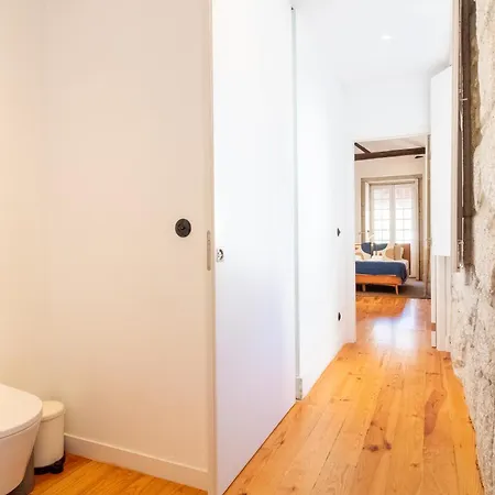 Lovelystay - Dirk Almada 3º T Apartment